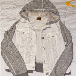 White jean jacket, grey knit sleeve